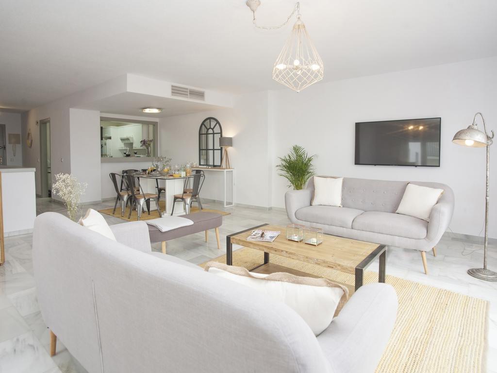 Banus Duplex Waterfront Appartement Marbella Buitenkant foto