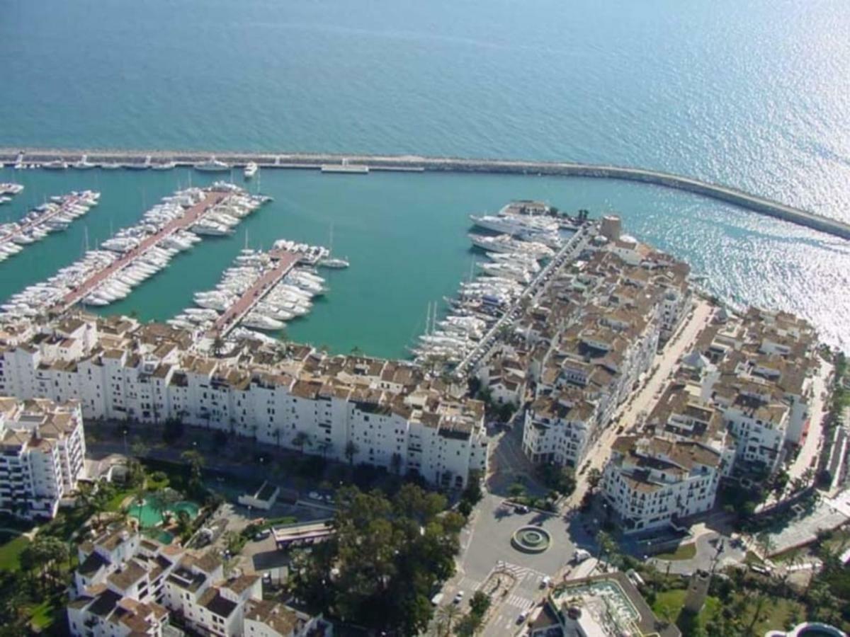 Banus Duplex Waterfront Appartement Marbella Buitenkant foto